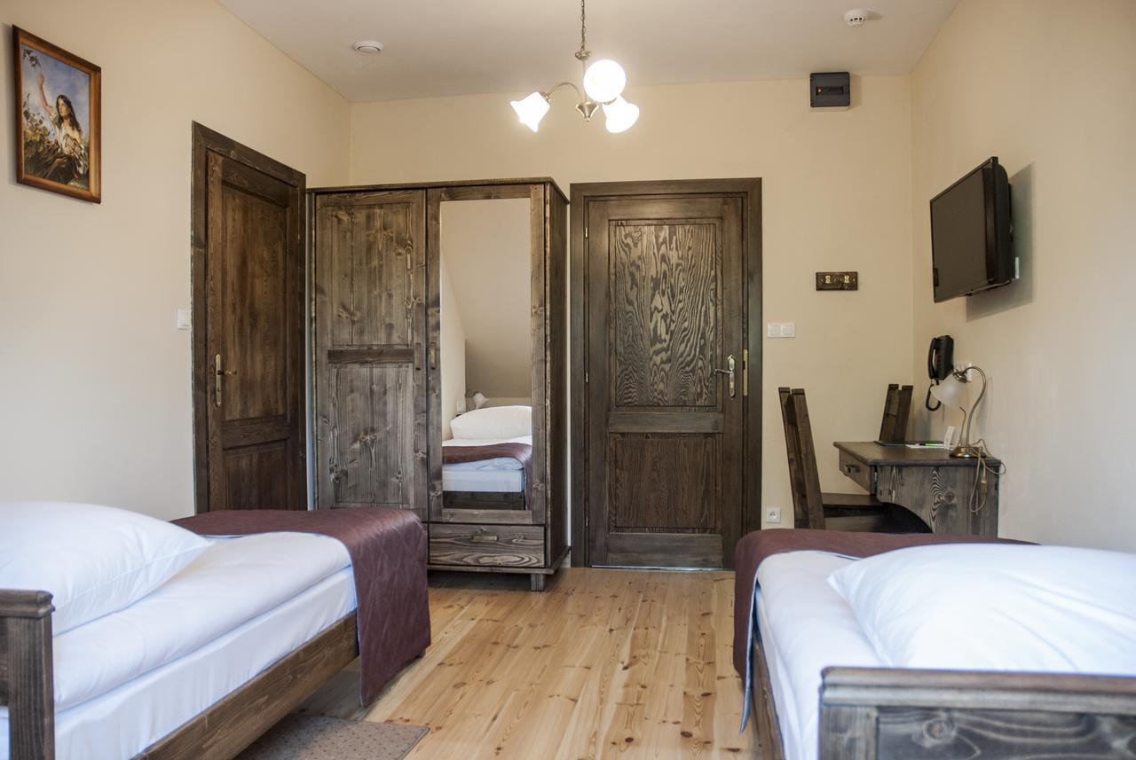 Hotel Pod Kogutkiem Krzywaczka Dış mekan fotoğraf