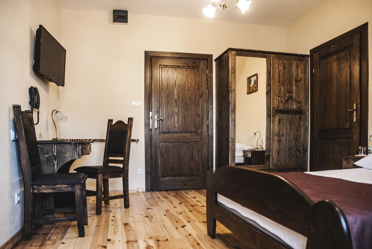 Hotel Pod Kogutkiem Krzywaczka Dış mekan fotoğraf